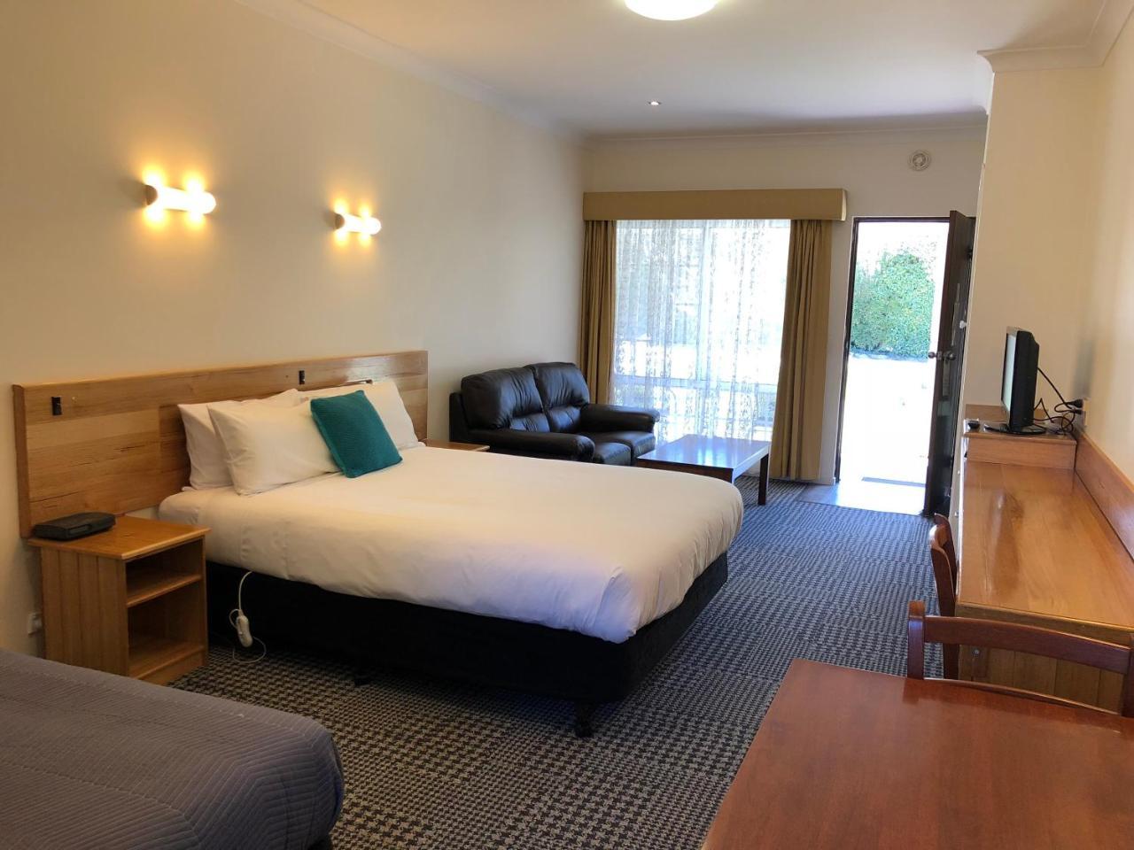 Bright Avenue Motor Inn 외부 사진