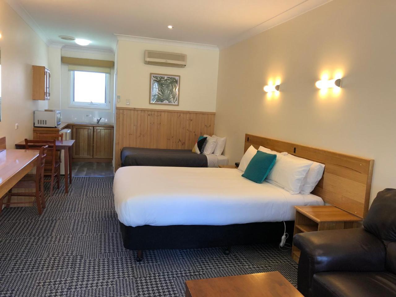 Bright Avenue Motor Inn 외부 사진